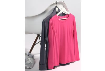 What to Wear Under Scrubs